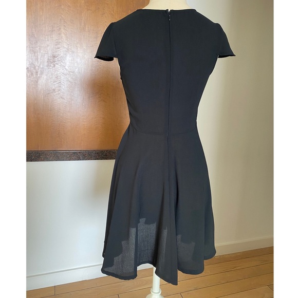 NWOT Mika and Gale 6 black dress. - Picture 6 of 6